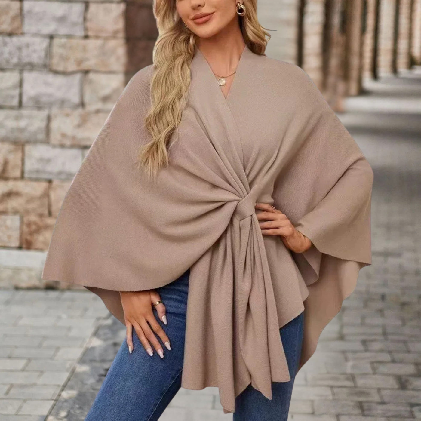 Helin - Wygodny Dekolt w Serek Shawl