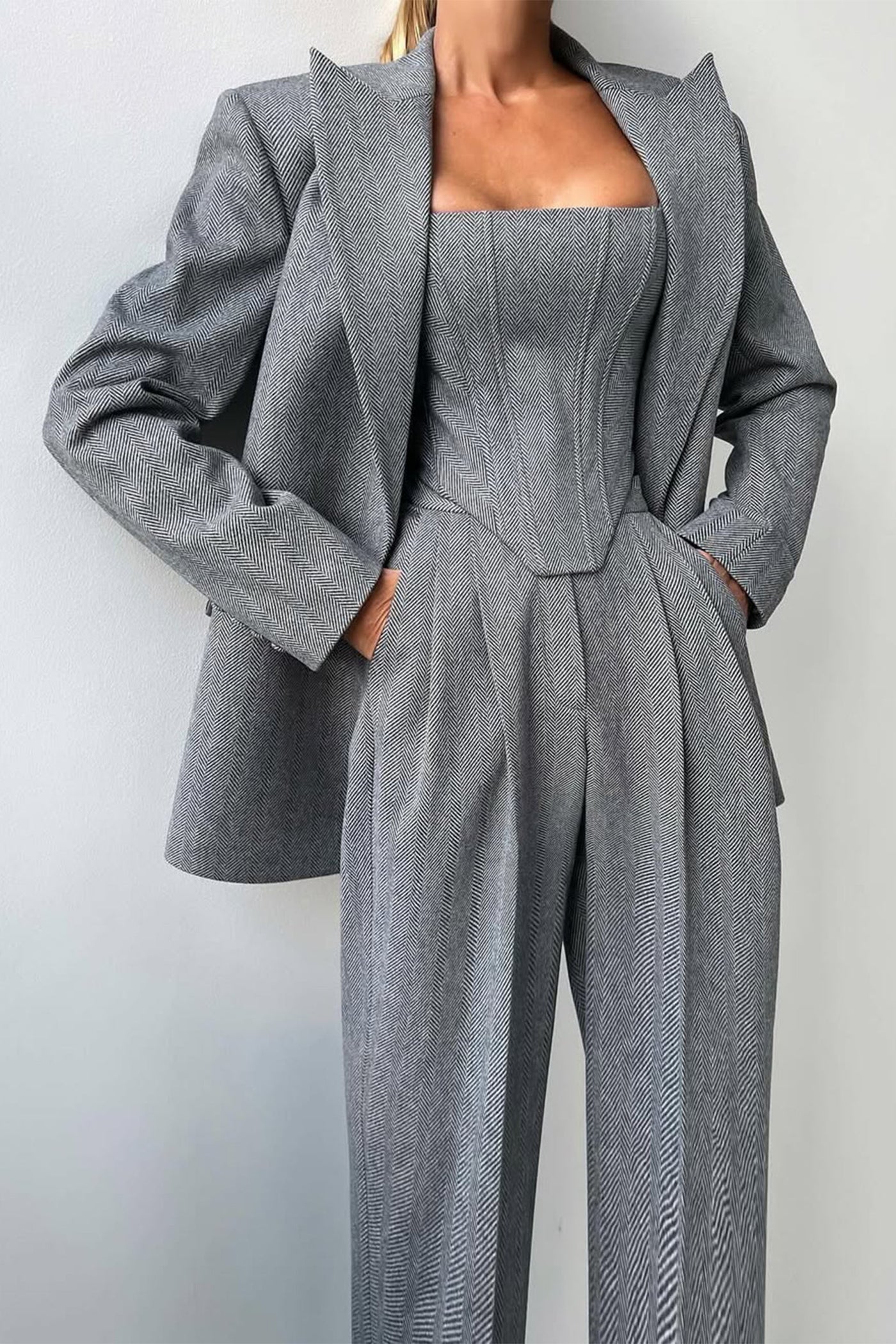 Kirela™ Elegancki trzyczęściowy zestaw szyty na miarę