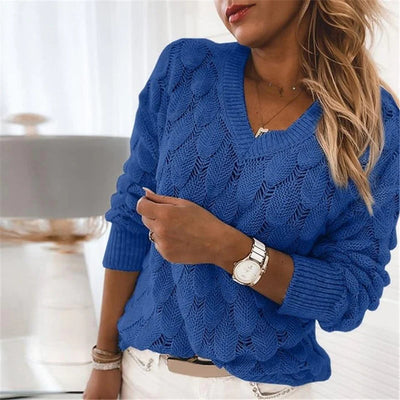OLGA | Sweter z dekoltem w serek